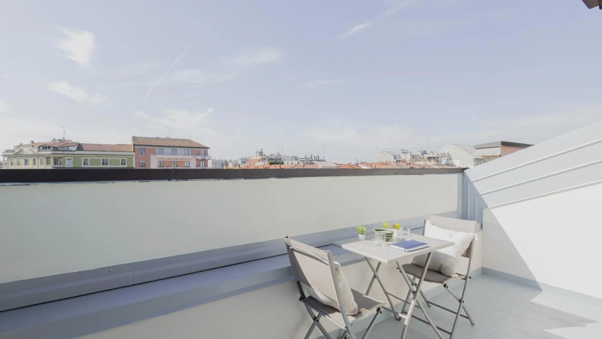 Easylife - Gioiello Con Ampio Balcone Panoramico In Porta Ticinese Apartment Milan Italy