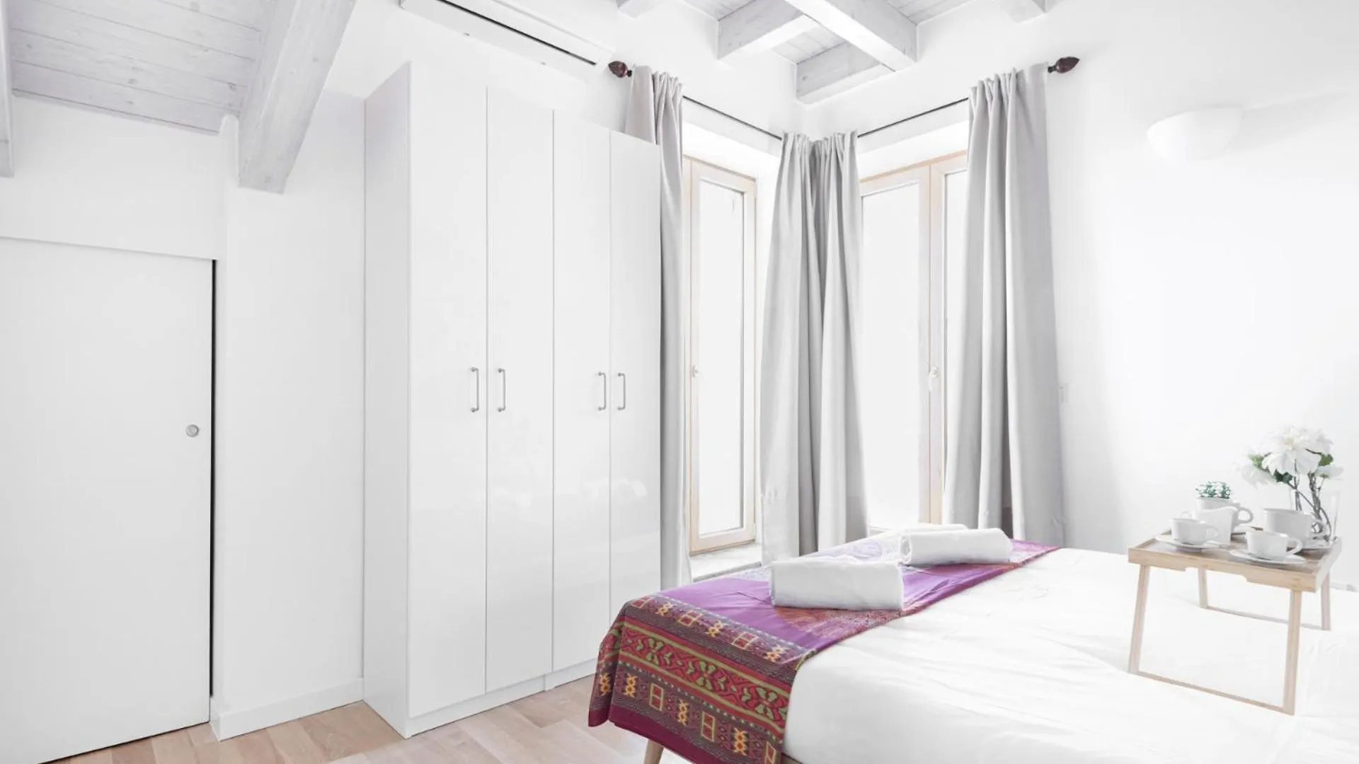 Easylife - Gioiello Con Ampio Balcone Panoramico In Porta Ticinese Apartment Milan 0*,  Italy