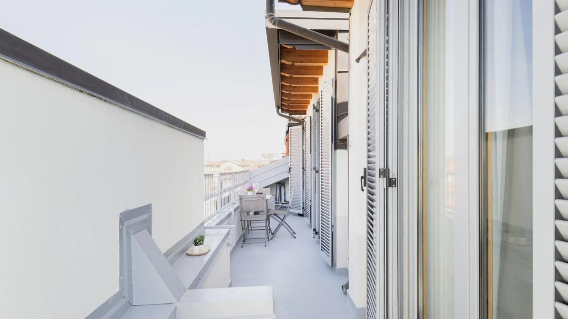 Easylife - Gioiello Con Ampio Balcone Panoramico In Porta Ticinese Apartment Milan Italy